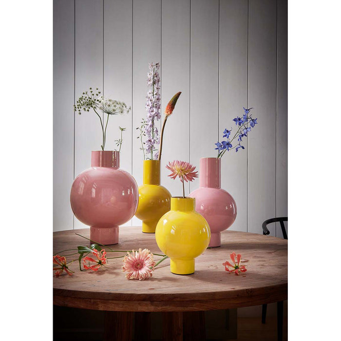 Vase Metal Medium Pink  24x40cm