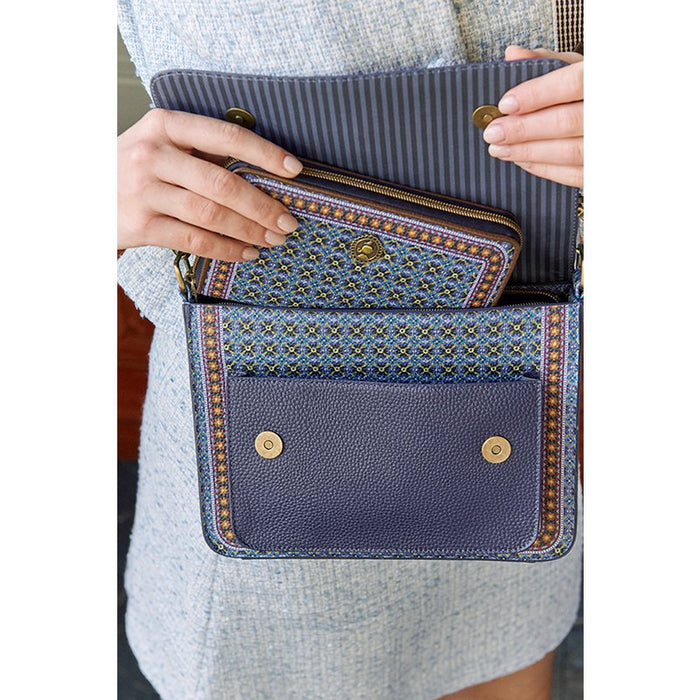 Cross Body Flap Clover Blue 25x7x20cm